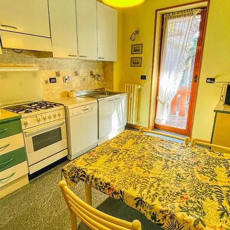 Des Amis - Affitti Brevi Italia アパート バルドネッキア